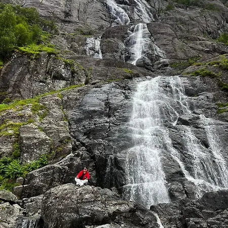 Semesterbostad Oen 1 *